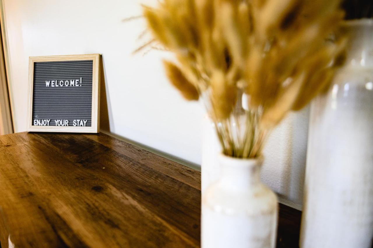 Urban Cottage: Homey & Convenient Huntington Eksteriør billede