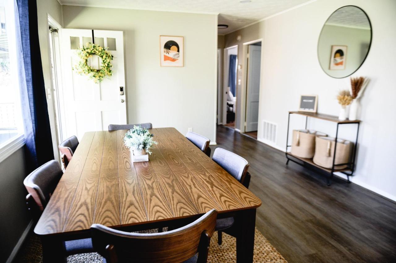 Urban Cottage: Homey & Convenient Huntington Eksteriør billede